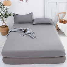 Učitajte sliku u preglednik galerije, Plahta za bračni krevet siva